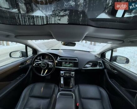 Серый Ягуар I-Pace, объемом двигателя 0 л и пробегом 46 тыс. км за 29999 $, фото 42 на Automoto.ua