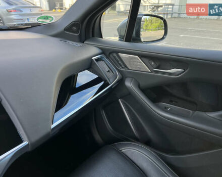 Серый Ягуар I-Pace, объемом двигателя 0 л и пробегом 117 тыс. км за 26300 $, фото 11 на Automoto.ua