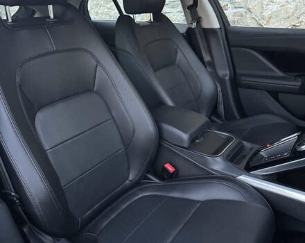Серый Ягуар I-Pace, объемом двигателя 0 л и пробегом 180 тыс. км за 21900 $, фото 27 на Automoto.ua