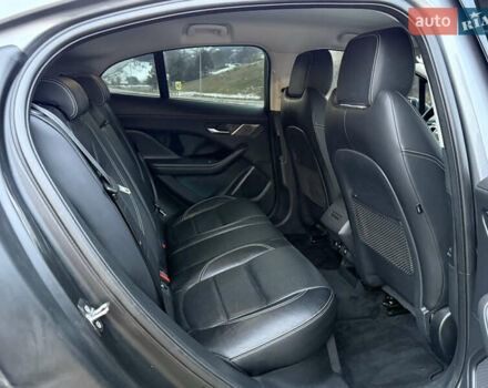 Серый Ягуар I-Pace, объемом двигателя 0 л и пробегом 80 тыс. км за 27700 $, фото 25 на Automoto.ua