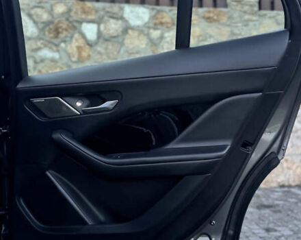 Серый Ягуар I-Pace, объемом двигателя 0 л и пробегом 180 тыс. км за 21900 $, фото 50 на Automoto.ua