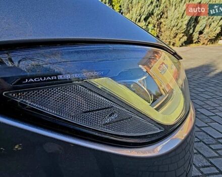 Серый Ягуар I-Pace, объемом двигателя 0 л и пробегом 106 тыс. км за 29900 $, фото 23 на Automoto.ua