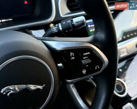 Серый Ягуар I-Pace, объемом двигателя 0 л и пробегом 126 тыс. км за 22800 $, фото 39 на Automoto.ua