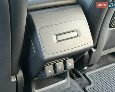 Серый Ягуар I-Pace, объемом двигателя 0 л и пробегом 126 тыс. км за 22800 $, фото 64 на Automoto.ua