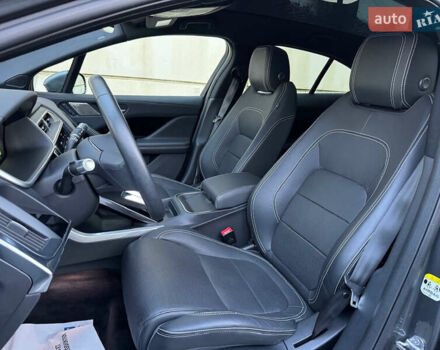 Серый Ягуар I-Pace, объемом двигателя 0 л и пробегом 20 тыс. км за 25700 $, фото 12 на Automoto.ua