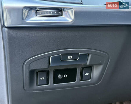 Серый Ягуар I-Pace, объемом двигателя 0 л и пробегом 126 тыс. км за 22800 $, фото 43 на Automoto.ua