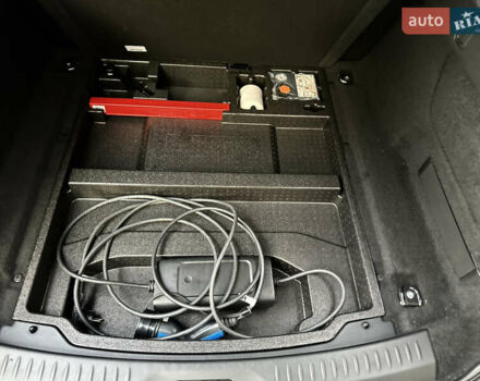 Сірий Ягуар I-Pace, об'ємом двигуна 0 л та пробігом 57 тис. км за 30990 $, фото 47 на Automoto.ua