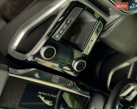 Сірий Ягуар I-Pace, об'ємом двигуна 0 л та пробігом 140 тис. км за 22999 $, фото 12 на Automoto.ua