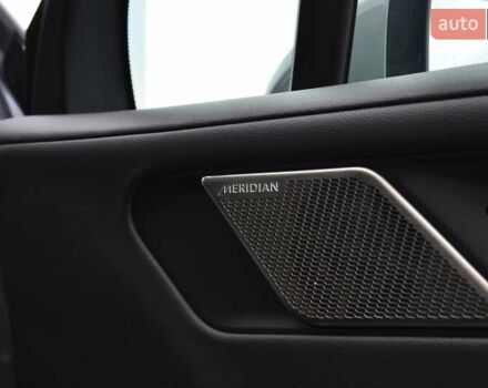 Серый Ягуар I-Pace, объемом двигателя 0 л и пробегом 63 тыс. км за 27272 $, фото 10 на Automoto.ua