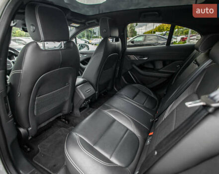 Серый Ягуар I-Pace, объемом двигателя 0 л и пробегом 40 тыс. км за 33900 $, фото 14 на Automoto.ua