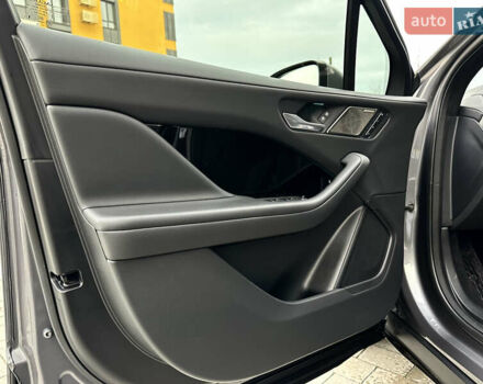 Сірий Ягуар I-Pace, об'ємом двигуна 0 л та пробігом 57 тис. км за 30990 $, фото 19 на Automoto.ua
