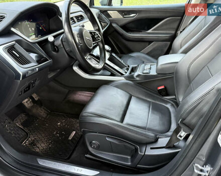 Серый Ягуар I-Pace, объемом двигателя 0 л и пробегом 92 тыс. км за 19999 $, фото 61 на Automoto.ua