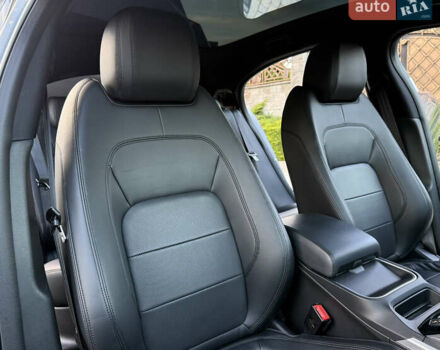 Серый Ягуар I-Pace, объемом двигателя 0 л и пробегом 126 тыс. км за 22800 $, фото 74 на Automoto.ua