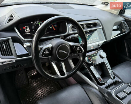 Серый Ягуар I-Pace, объемом двигателя 0 л и пробегом 92 тыс. км за 19999 $, фото 63 на Automoto.ua