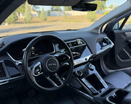 Серый Ягуар I-Pace, объемом двигателя 0 л и пробегом 100 тыс. км за 23000 $, фото 30 на Automoto.ua