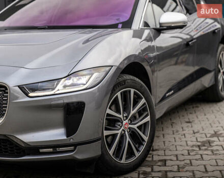 Серый Ягуар I-Pace, объемом двигателя 0 л и пробегом 114 тыс. км за 30900 $, фото 4 на Automoto.ua