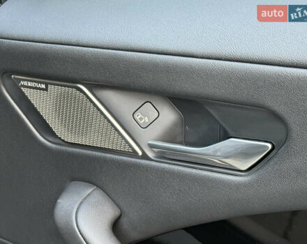 Серый Ягуар I-Pace, объемом двигателя 0 л и пробегом 126 тыс. км за 22800 $, фото 84 на Automoto.ua