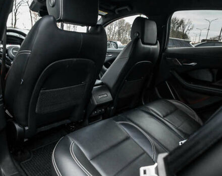 Серый Ягуар I-Pace, объемом двигателя 0 л и пробегом 114 тыс. км за 30900 $, фото 14 на Automoto.ua