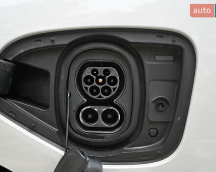 Серый Ягуар I-Pace, объемом двигателя 0 л и пробегом 79 тыс. км за 33109 $, фото 24 на Automoto.ua