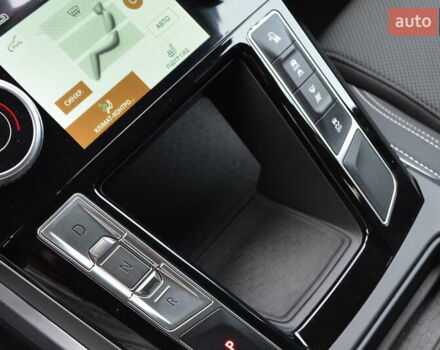 Серый Ягуар I-Pace, объемом двигателя 0 л и пробегом 63 тыс. км за 27272 $, фото 32 на Automoto.ua