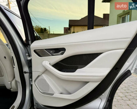 Сірий Ягуар I-Pace, об'ємом двигуна 0 л та пробігом 63 тис. км за 26700 $, фото 107 на Automoto.ua