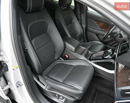 Серый Ягуар I-Pace, объемом двигателя 0 л и пробегом 79 тыс. км за 33109 $, фото 14 на Automoto.ua