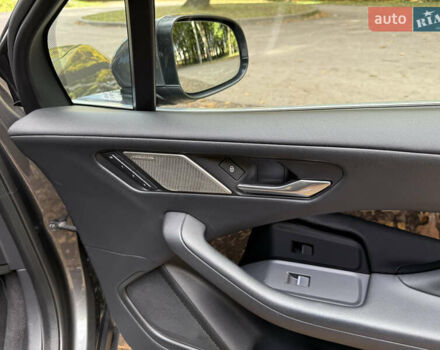 Серый Ягуар I-Pace, объемом двигателя 0 л и пробегом 41 тыс. км за 27000 $, фото 12 на Automoto.ua