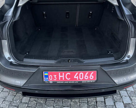 Серый Ягуар I-Pace, объемом двигателя 0 л и пробегом 180 тыс. км за 21900 $, фото 17 на Automoto.ua