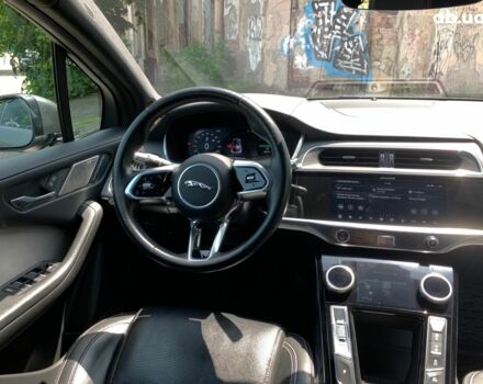 Серый Ягуар I-Pace, объемом двигателя 0 л и пробегом 66 тыс. км за 35690 $, фото 32 на Automoto.ua