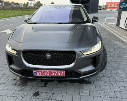Серый Ягуар I-Pace, объемом двигателя 0 л и пробегом 92 тыс. км за 19999 $, фото 4 на Automoto.ua