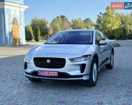 Серый Ягуар I-Pace, объемом двигателя 0 л и пробегом 100 тыс. км за 23000 $, фото 5 на Automoto.ua