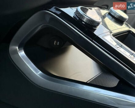 Серый Ягуар I-Pace, объемом двигателя 0 л и пробегом 126 тыс. км за 22800 $, фото 50 на Automoto.ua