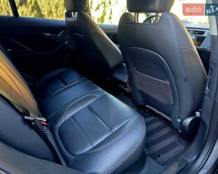 Серый Ягуар I-Pace, объемом двигателя 0 л и пробегом 106 тыс. км за 29900 $, фото 15 на Automoto.ua