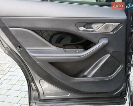 Серый Ягуар I-Pace, объемом двигателя 0 л и пробегом 126 тыс. км за 22800 $, фото 68 на Automoto.ua