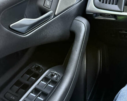 Серый Ягуар I-Pace, объемом двигателя 0 л и пробегом 92 тыс. км за 19999 $, фото 69 на Automoto.ua