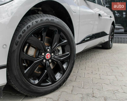 Серый Ягуар I-Pace, объемом двигателя 0 л и пробегом 40 тыс. км за 33900 $, фото 37 на Automoto.ua