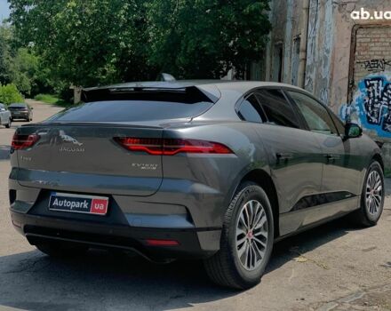 Серый Ягуар I-Pace, объемом двигателя 0 л и пробегом 66 тыс. км за 35690 $, фото 4 на Automoto.ua