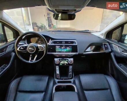 Серый Ягуар I-Pace, объемом двигателя 0 л и пробегом 65 тыс. км за 23900 $, фото 14 на Automoto.ua