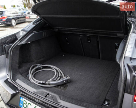 Серый Ягуар I-Pace, объемом двигателя 0 л и пробегом 114 тыс. км за 30900 $, фото 19 на Automoto.ua