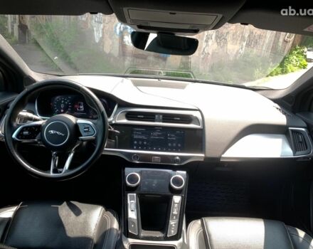 Серый Ягуар I-Pace, объемом двигателя 0 л и пробегом 66 тыс. км за 35690 $, фото 33 на Automoto.ua