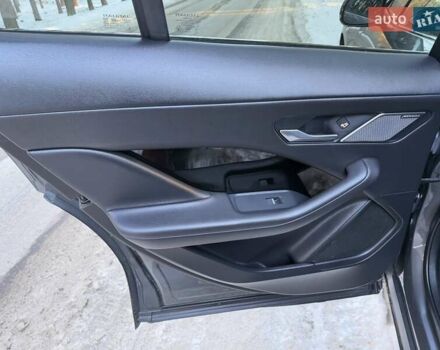 Серый Ягуар I-Pace, объемом двигателя 0 л и пробегом 46 тыс. км за 29999 $, фото 77 на Automoto.ua