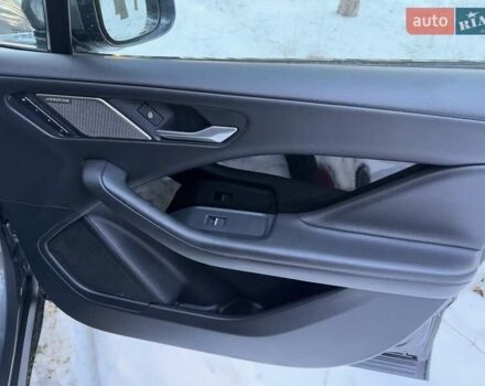 Серый Ягуар I-Pace, объемом двигателя 0 л и пробегом 46 тыс. км за 29999 $, фото 71 на Automoto.ua