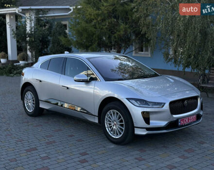 Серый Ягуар I-Pace, объемом двигателя 0 л и пробегом 100 тыс. км за 23000 $, фото 1 на Automoto.ua