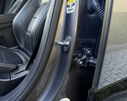 Серый Ягуар I-Pace, объемом двигателя 0 л и пробегом 57 тыс. км за 29000 $, фото 21 на Automoto.ua