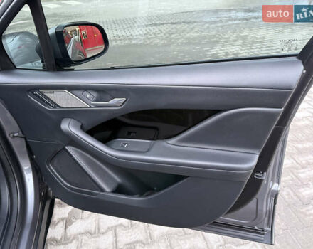 Серый Ягуар I-Pace, объемом двигателя 0 л и пробегом 80 тыс. км за 27700 $, фото 28 на Automoto.ua