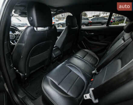 Серый Ягуар I-Pace, объемом двигателя 0 л и пробегом 114 тыс. км за 30900 $, фото 15 на Automoto.ua