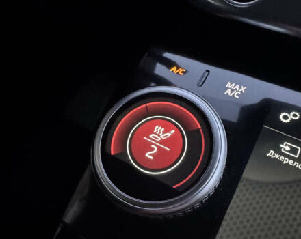 Серый Ягуар I-Pace, объемом двигателя 0 л и пробегом 180 тыс. км за 21900 $, фото 40 на Automoto.ua