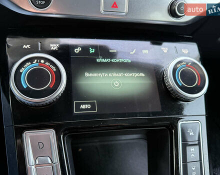 Серый Ягуар I-Pace, объемом двигателя 0 л и пробегом 92 тыс. км за 19999 $, фото 64 на Automoto.ua