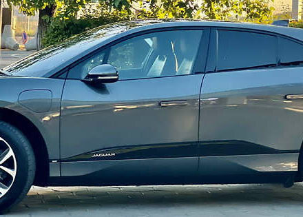 Сірий Ягуар I-Pace, об'ємом двигуна 0 л та пробігом 55 тис. км за 32500 $, фото 3 на Automoto.ua