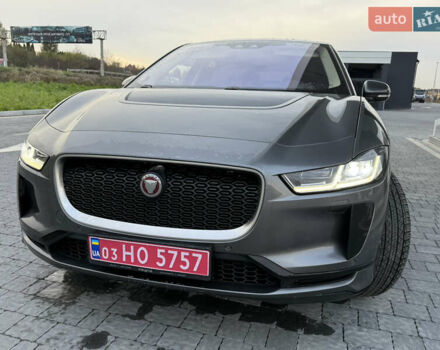 Серый Ягуар I-Pace, объемом двигателя 0 л и пробегом 92 тыс. км за 19999 $, фото 12 на Automoto.ua